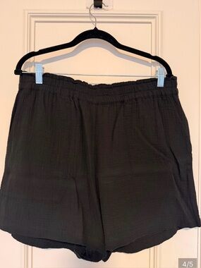 J Jill Black Elastic-Waist Gauze Women’s Shorts